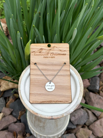 Engraved pendant necklaces